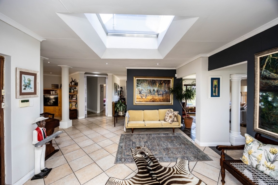 4 Bedroom Property for Sale in Beacon Bay Eastern Cape